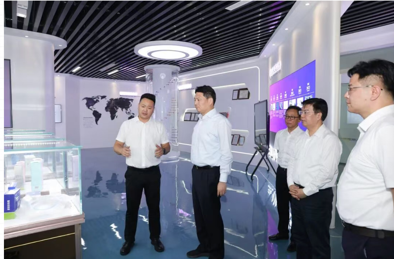 最新の企業ブログについて Taizhou Municipal Party Secretary Visits Jiangsu Tianhua Rigging to Review Industry Development and Local Employment